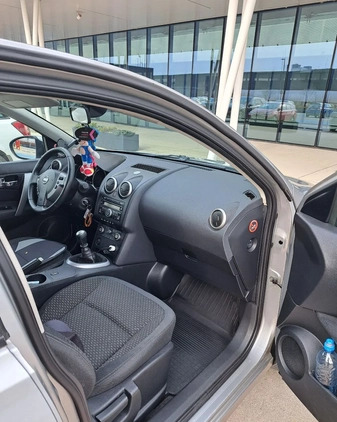 Nissan Qashqai cena 27500 przebieg: 184500, rok produkcji 2008 z Warszawa małe 46